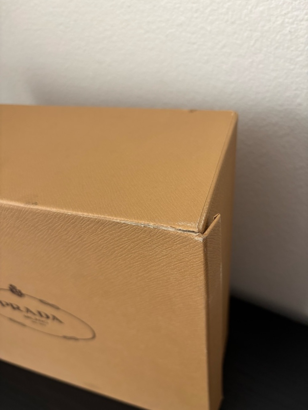Prada Gift Storage Box + Tissue - Picture 2 of 6